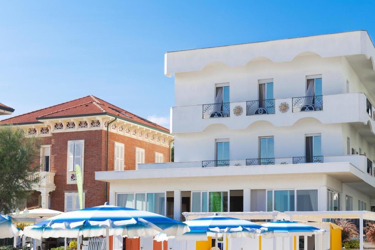 Hotel Orizzonte Bellaria – Igea Marina Kültér fotó