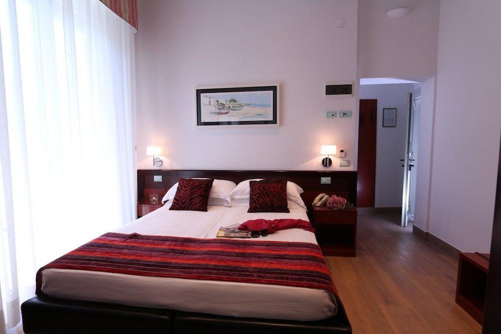 Hotel Orizzonte Bellaria – Igea Marina Kültér fotó