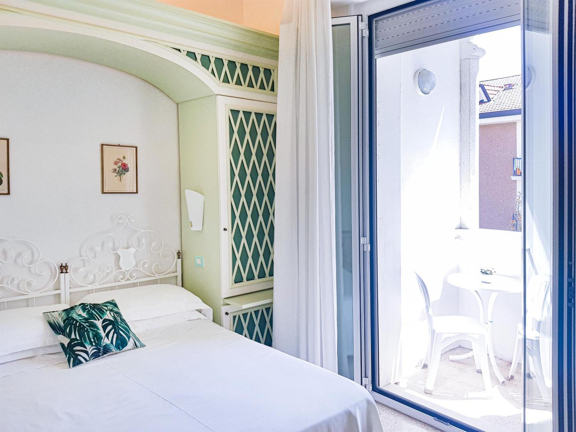 Hotel Orizzonte Bellaria – Igea Marina Kültér fotó