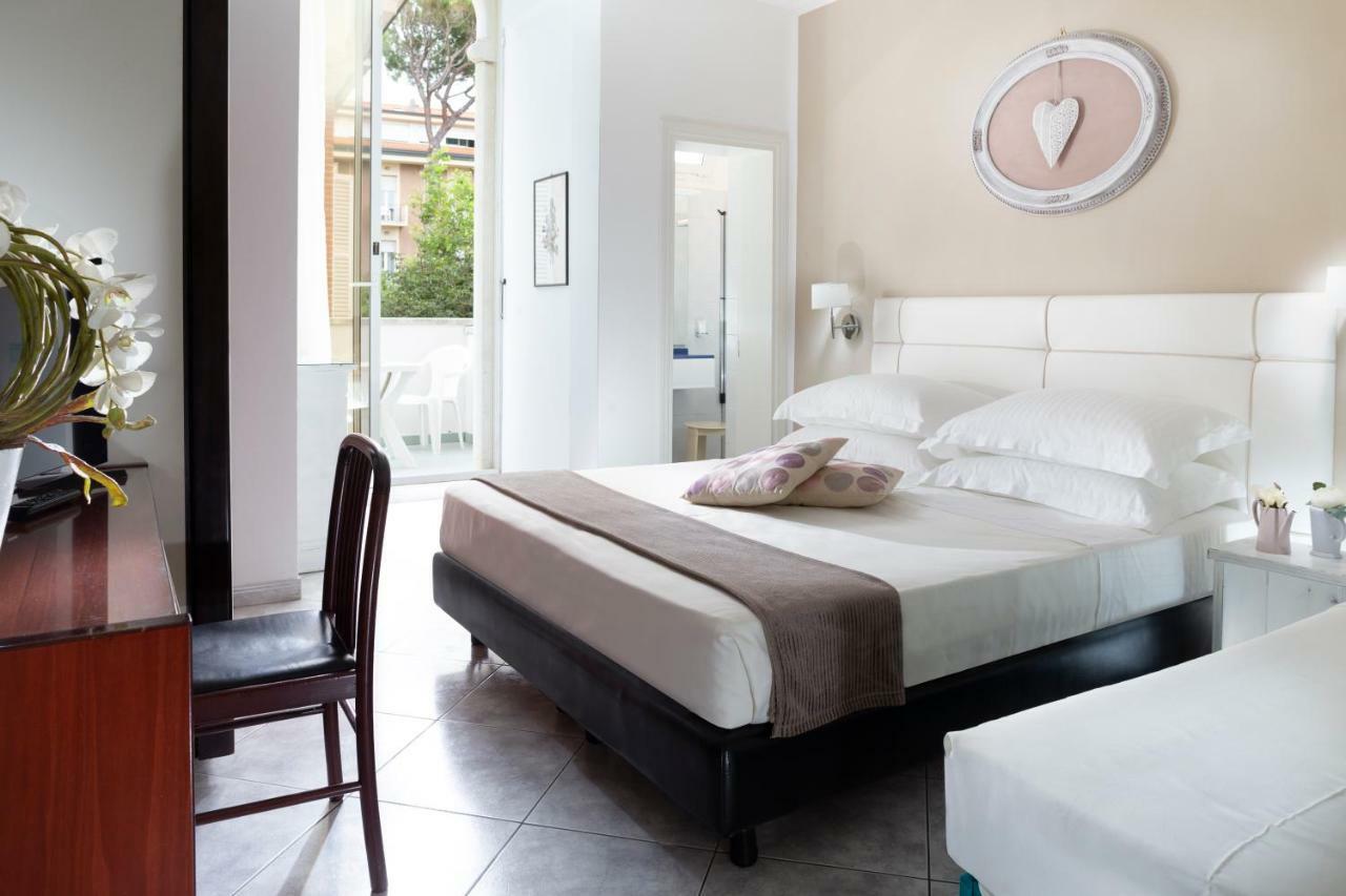 Hotel Orizzonte Bellaria – Igea Marina Kültér fotó